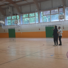 MACE : Initiation au vol circulaire au gymnase des Coyards avec les ados d'EPONE