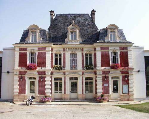 Mairie et services municipaux