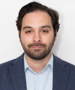 Yanis Akrich