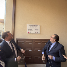 Dévoilement de la plaque inaugurale 